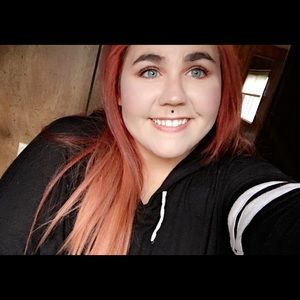 Meet your Posher, Hailey